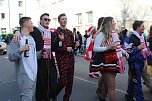N&auml;rrinnen und Narren zogen durch die Stadt (1)  Beim gr&ouml;&szlig;ten Rosenmontagsumzug im Norden Th&uuml;ringens der heute am Vormittag auf der bekannten Route durch Sondershausen zog, war wie in den letzten Jahren  ein gro&szlig;er Publikumsmagnet...   Die Sondersh&auml;user Narren und Jecken haben auch 2017 den Rosenmontag wieder fr&ouml;hlich und beschwingt mit ihrem Umzug durch die Stadt zu einem H&ouml;hepunkt gemacht und auf (Foto: Karl-Heinz Herrmann)