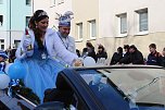 N&auml;rrinnen und Narren zogen durch die Stadt (1)  Beim gr&ouml;&szlig;ten Rosenmontagsumzug im Norden Th&uuml;ringens der heute am Vormittag auf der bekannten Route durch Sondershausen zog, war wie in den letzten Jahren  ein gro&szlig;er Publikumsmagnet...   Die Sondersh&auml;user Narren und Jecken haben auch 2017 den Rosenmontag wieder fr&ouml;hlich und beschwingt mit ihrem Umzug durch die Stadt zu einem H&ouml;hepunkt gemacht und auf (Foto: Karl-Heinz Herrmann)