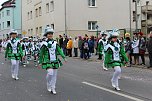 N&auml;rrinnen und Narren ziehen durch die Stadt (2) (Foto: Karl-Heinz Herrmann)