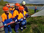 &Uuml;ber den Zaun gestiegen (Foto: Jugendfeuerwehr SDH-Mitte)