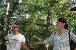 Waldbegehung mit Siegesmund und Kieling (Foto: Karl-Heinz Herrmann) Waldbegehung mit Siegesmund und Kieling (Foto: Karl-Heinz Herrmann)