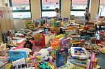 Wieder ein riesiger Berg voll Spielzeug (Foto: Karl-Heinz Herrmann)