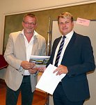 F&ouml;rdermittelbescheide wurden &uuml;bergeben (Foto: Stadt Bad Frankenhausen)