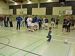 Weihnachtsturnier im Fußball (Foto: Karl-Heinz Herrmann) Weihnachtsturnier im Fußball (Foto: Karl-Heinz Herrmann)