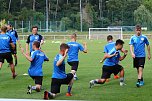 Trainingsauftakt des Oberliga-Kaders im AKS (Foto: Bernd Peter)