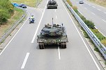 Panzer verlegt - Stau auf Autobahn (Foto: Silvio Dietzel)