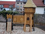 Spielplatzsanierung fast abgeschlossen (Foto: Karl-Heinz Herrmann) Spielplatzsanierung fast abgeschlossen (Foto: Karl-Heinz Herrmann)