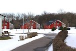 Ferienhäuser auf der Feuerkuppe (Foto: Eva Maria Wiegand) Ferienhäuser auf der Feuerkuppe (Foto: Eva Maria Wiegand)