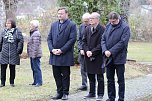 Stefan Schard (CDU), Wolfgang Wytrieckus, Joachim Kreyer -  Gedenken zum Volkstrauertag im Ehrenhain auf dem Hauptfriedhof in Sondershausen (Foto: Eva Maria Wiegand)