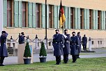 Gel&ouml;bnis neuer Soldatinnen und Soldaten der Bundeswehr im Lustgarten im Schloss Sondershausen  (Foto: Eva Maria Wiegand)