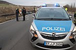 Tödlicher Unfall auf der B4 (Foto: S. Dietzel) Tödlicher Unfall auf der B4 (Foto: S. Dietzel)