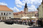 Feierliche Vereidigung von 71 Bundeswehrsoldaten und Soldatinnen auf dem Sondersh&auml;user Marktplatz (Foto: Eva Maria Wiegand)