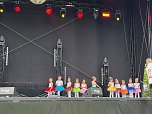 Das Tanzstudio Radeva zeigte auf dem Residenzfest in Sondershausen was seine Eleven können (Foto: Dimitar Radev) Das Tanzstudio Radeva zeigte auf dem Residenzfest in Sondershausen was seine Eleven können (Foto: Dimitar Radev)