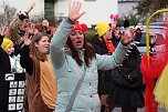 Ausgelassen und fr&ouml;hlich feierten die Menschen am Rosenmontag in Sondershausen (Foto: Eva Maria Wiegand)