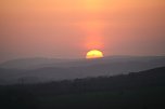 Sonnenuntergang - fotografiert vom Hainer Berg (Foto: Christoph Keil) Sonnenuntergang - fotografiert vom Hainer Berg (Foto: Christoph Keil)