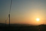 Sonnenuntergang - fotografiert vom Hainer Berg (Foto: Christoph Keil) Sonnenuntergang - fotografiert vom Hainer Berg (Foto: Christoph Keil)