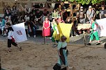 Zwei Tage lang feierten die Langensalzaer mit ihren G&auml;sten aus nah und fern ihr 30. Mittelalterstadtfest (Foto: Eva Maria Wiegand)