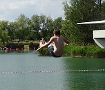 A....bombenmeisterschaft im Naturschwimmbad Heldrungen (Foto: Peter Keßler) A....bombenmeisterschaft im Naturschwimmbad Heldrungen (Foto: Peter Keßler)
