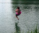 A....bombenmeisterschaft im Naturschwimmbad Heldrungen (Foto: Peter Keßler) A....bombenmeisterschaft im Naturschwimmbad Heldrungen (Foto: Peter Keßler)