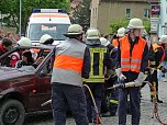 Rettungsarbeiten vor Ort (Foto: Karl-Heinz Herrmann)