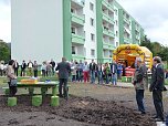 Einweihung Spielplatz (Foto: Karl-Heinz Herrmann) Einweihung Spielplatz (Foto: Karl-Heinz Herrmann)