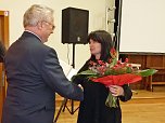 Ehrengabe erhalten (Foto: Karl-Heinz Herrmann)