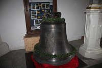Die erste Glocke für Trinitatiskirche in der Stadt Bild: Die erste Glocke für Trinitatiskirche in der Stadt