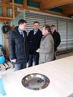 Ost- und Mittelstandsbeauftragter bei Firmenbesuch Bild: Ost- und Mittelstandsbeauftragter bei Firmenbesuch