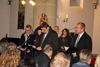 Friedensgebet mit Friedensmarsch Bild: Friedensgebet mit Friedensmarsch