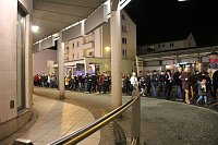Friedensgebet mit Friedensmarsch Bild: Friedensgebet mit Friedensmarsch