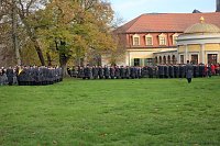 Vereidigung im Zeichen des 64. Jahrestags Bild: Vereidigung im Zeichen des 64. Jahrestags