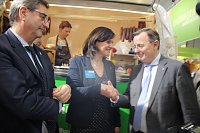 Bild: Premiere mit mobilem Hofladen