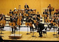 Bild: 2. Sinfoniekonzert Tanz und Tr&auml;nen