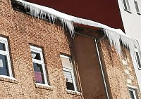 Bild: Gefahr Eiszapfen