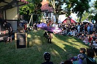 Ritterspektakel auf der Ronneburg zum Pfingstsamstag Bild: Ritterspektakel auf der Ronneburg zum Pfingstsamstag