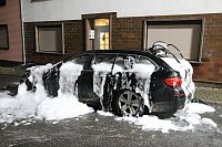 Bild: Fahrzeug in Bad Frankenhausen brannte