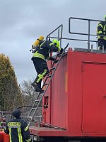 Bild: Feuerwehr&uuml;bung in Greu&szlig;en