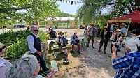 Unterwegs auf der Saale-Weinmeile Bild: Unterwegs auf der Saale-Weinmeile
