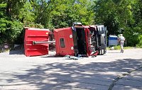 Bild: Umgekippter Sattelschlepper in Bad Frankenhausen