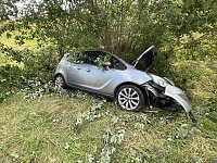 Bild: Von der Autobahn abgekommen 