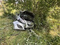 Bild: Von der Autobahn abgekommen 