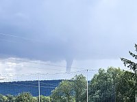 Bild: Trichterwolke &uuml;ber der Hainleite