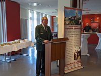 Bundeswehr und Schwarzpulver Kanoniere feiern 15-jährige Partnerschaft Bild: Bundeswehr und Schwarzpulver Kanoniere feiern 15-jährige Partnerschaft