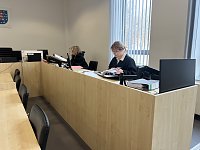 Prozessauftakt wegen schweren sexuellen Straftaten an Minderjährigen heute in Mühlhausen Bild: Prozessauftakt wegen schweren sexuellen Straftaten an Minderjährigen heute in Mühlhausen