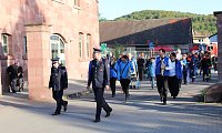 Aufstellung des Maibaums in Kelbra Bild: Aufstellung des Maibaums in Kelbra