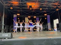 Die Tänzerinnen des Tanzstudios Radeva begeisterten beim Residenzfest in Sondershausen. Bild: Die Tänzerinnen des Tanzstudios Radeva begeisterten beim Residenzfest in Sondershausen.