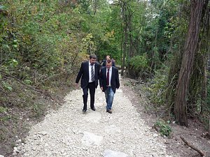 Wanderweg &uuml;bergeben