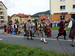 Gro&szlig;er Festumzug zum Th&uuml;ringentag