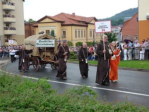 Gro&szlig;er Festumzug zum Th&uuml;ringentag