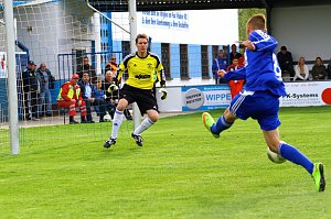 Wackers Reserve schlägt die Eintracht mit 2:0